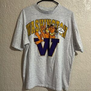 Washington Huskies x Garfield 90s collab tee size XL